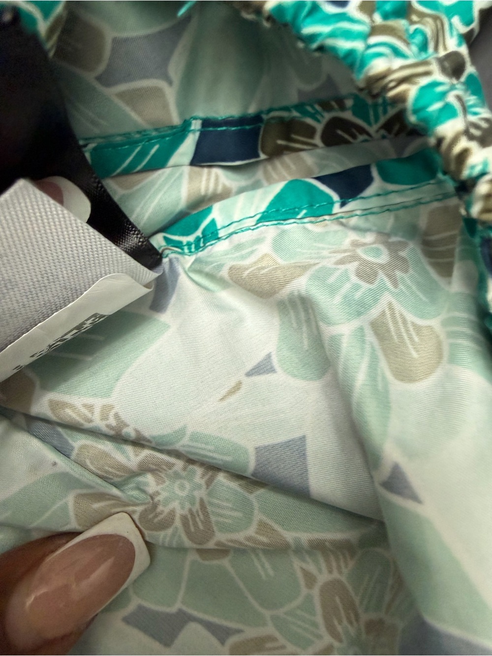 The North Face windbreaker jacket a vibrant retro floral pattern 10/12 - Picture 11 of 11